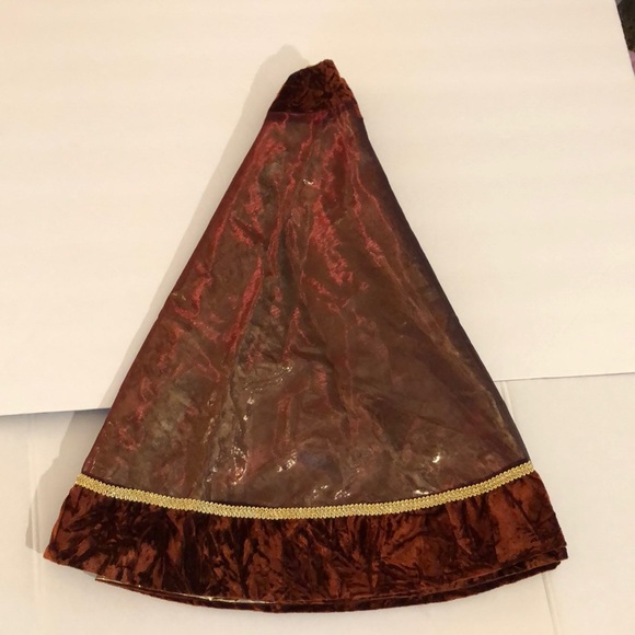 Vintage Christmas Tree Skirt - Picture 1 of 7